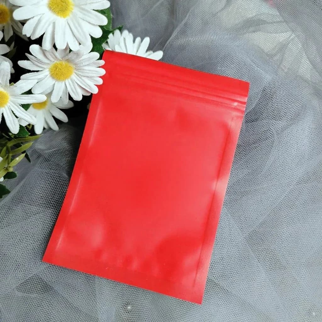 Matt plastist lukuga kotid küünetööriistadele ja pressitavatele küüntele